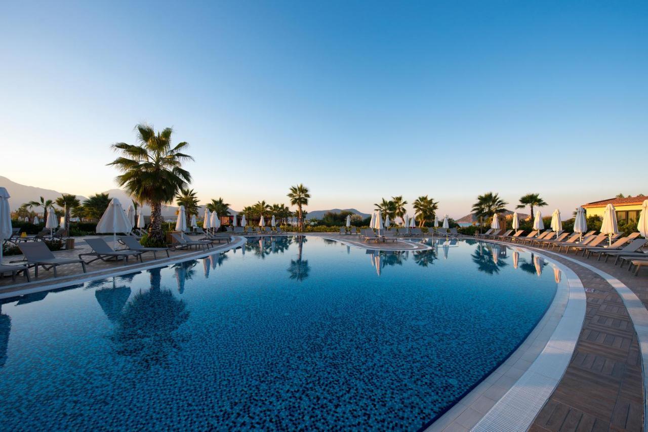Akra Fethiye Tui Blue Sensatori Hotel Exterior photo